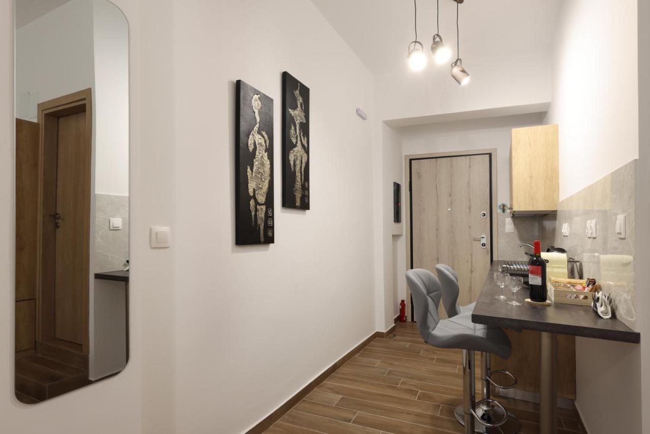 J&N Home Monastiraki Athen Eksteriør billede